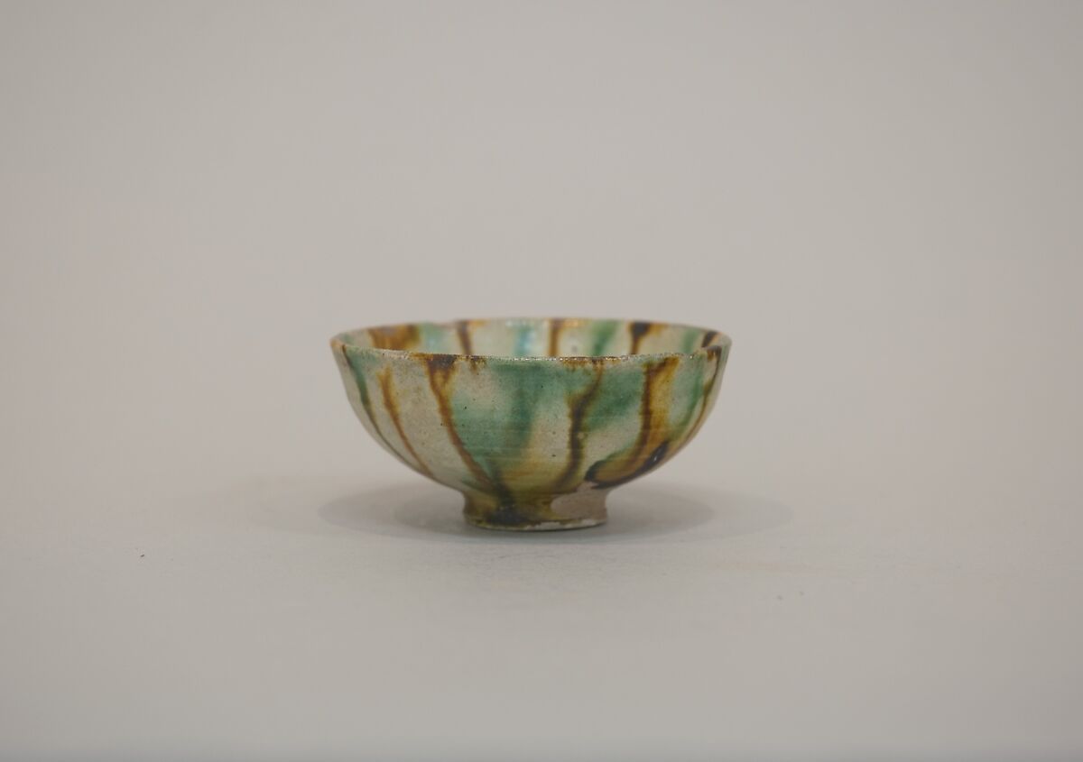 Miniature bowl, Earthenware with polychrome glaze (Sancai ware), China 