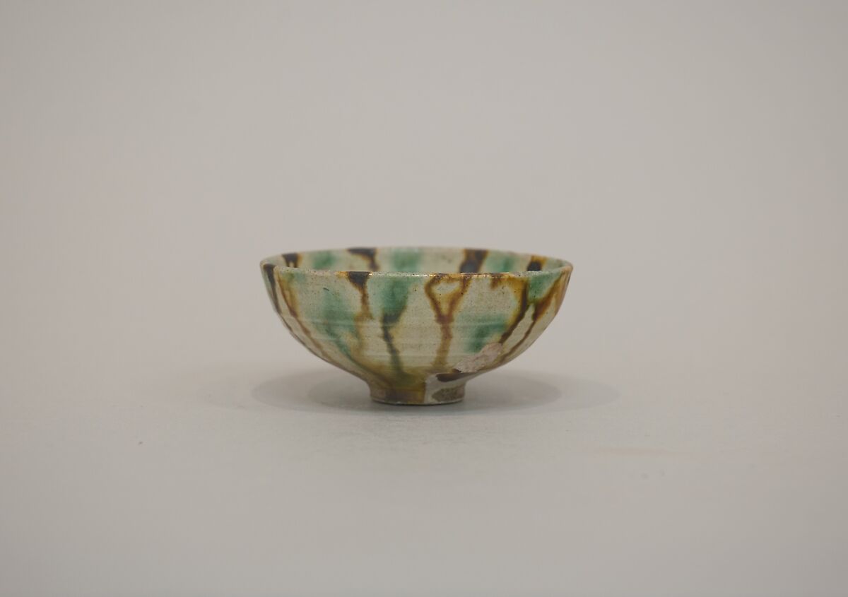 Miniature bowl, Earthenware with polychrome glaze (Sancai ware), China 