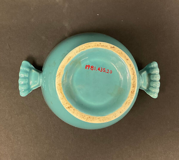 Sugar bowl, Frederick Hurten Rhead (American (born England), Hanley, Stoke-on-Trent 1880–1942 New York), Glazed ceramic