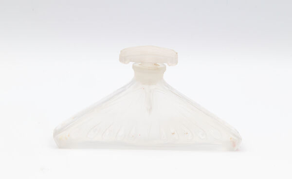 Perfume bottle, Lucien Gaillard (French, Paris 1861–1942 Paris), Glass