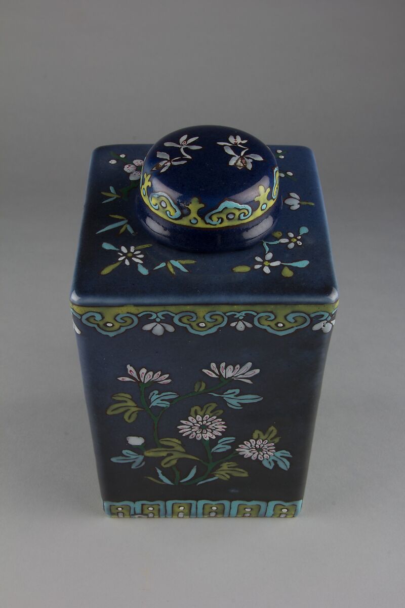 Tea caddy with flowers, Porcelain with polychrome enamels over a blue ground (Jingdezhen ware), China