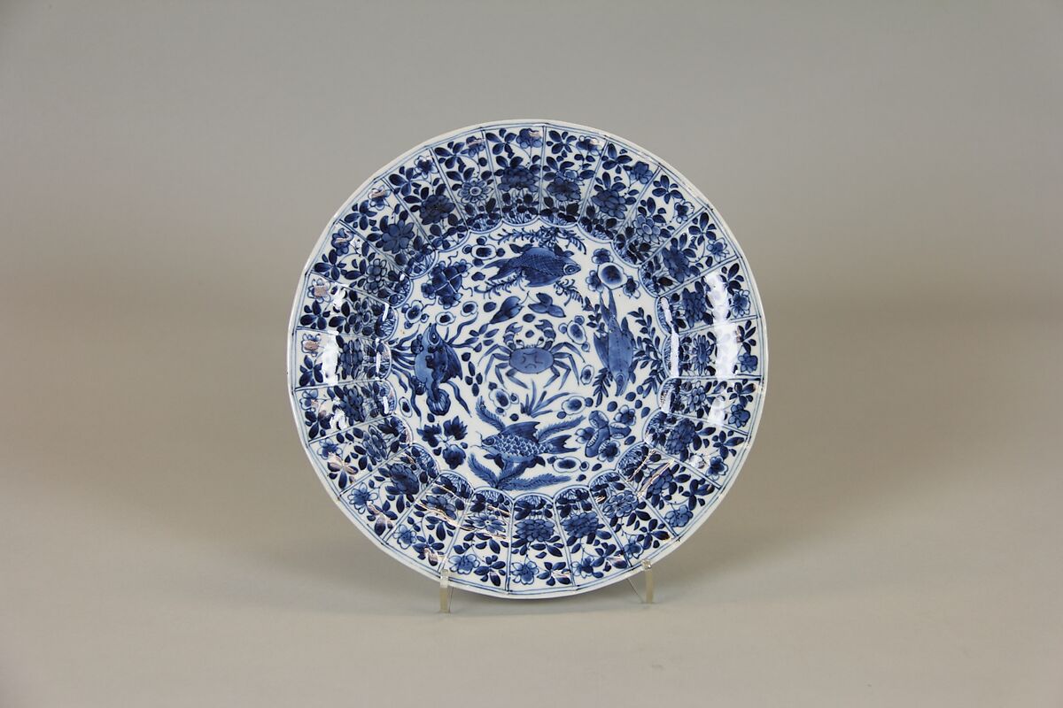 Plate with crab and fish, Porcelain painted in underglaze cobalt blue (Jingdezhen ware), China 