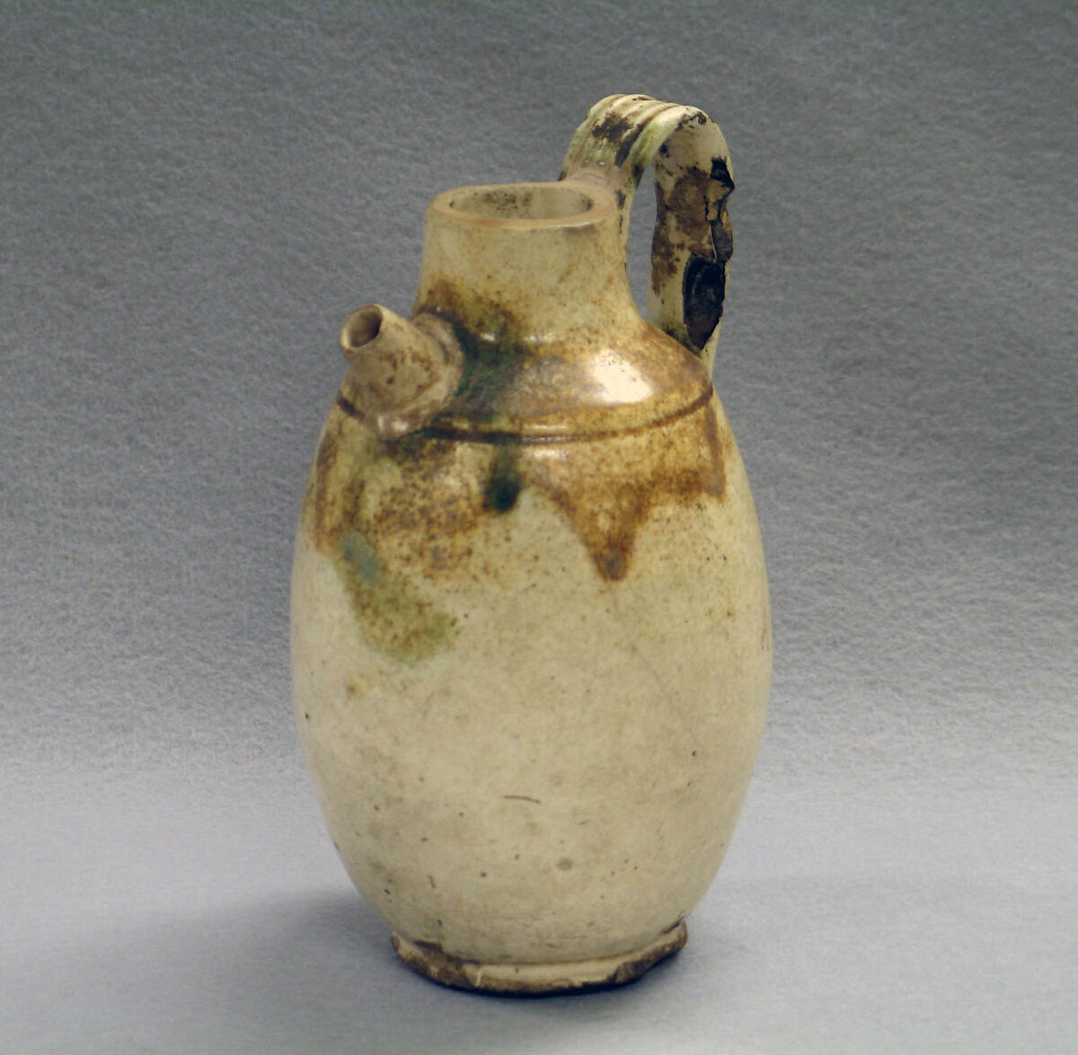 Ewer, Stoneware with brown glaze, China
