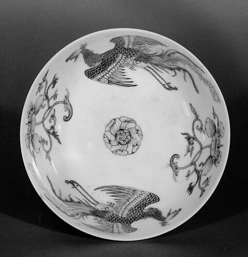 Bowl with phoenixes (one of a pair)