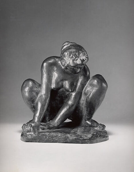 Crouching Woman with Crab, Aristide Maillol (French, Banyuls-sur-Mer 1861–1944 Perpignan), Bronze, French