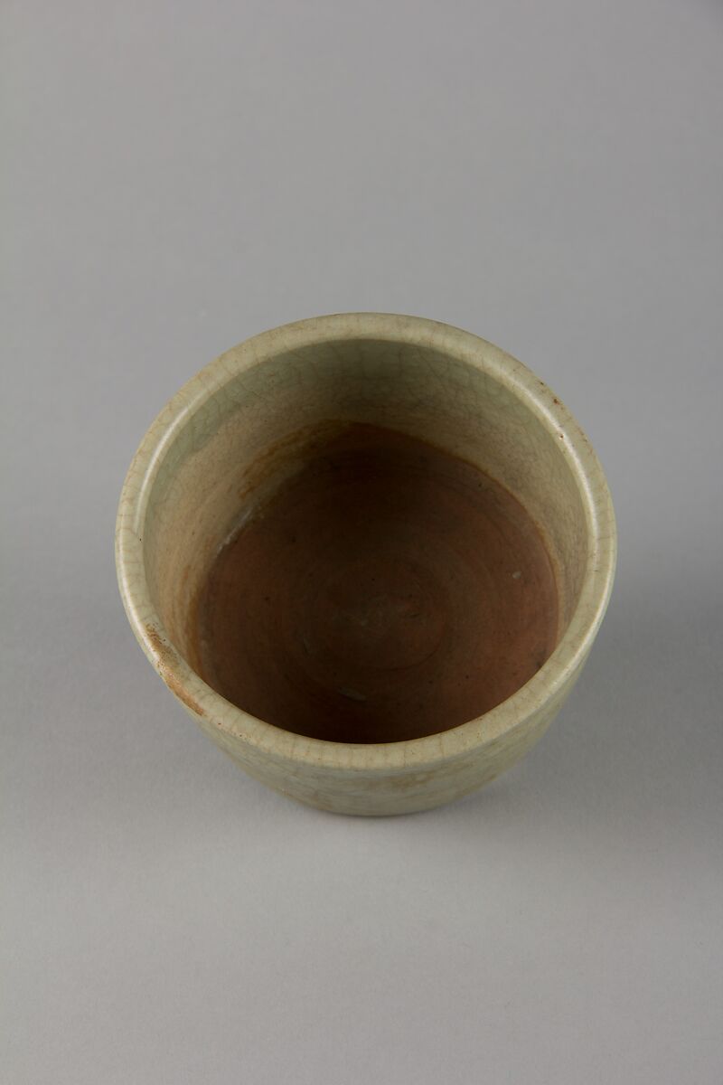 Tripod incense burner, Stoneware with celadon galze (Longquan ware), China