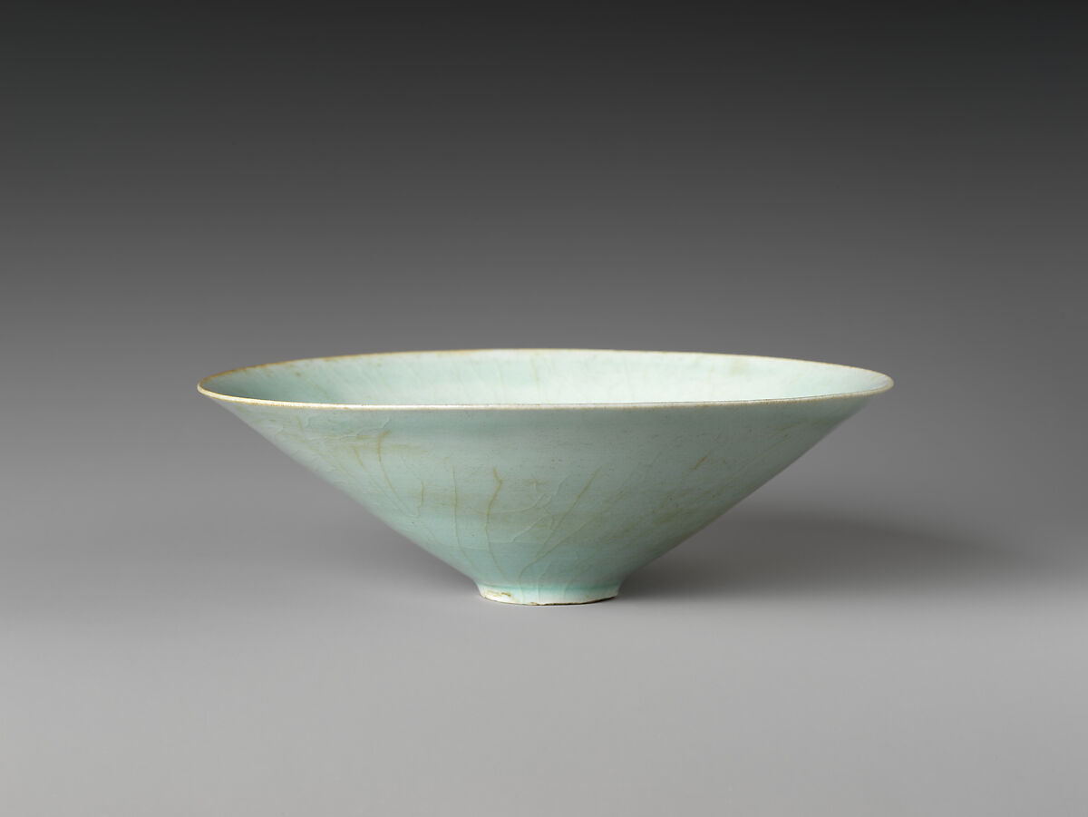 Bowl, Porcelain with blue-white glaze (Jingdezhen Qingbai ware), China 