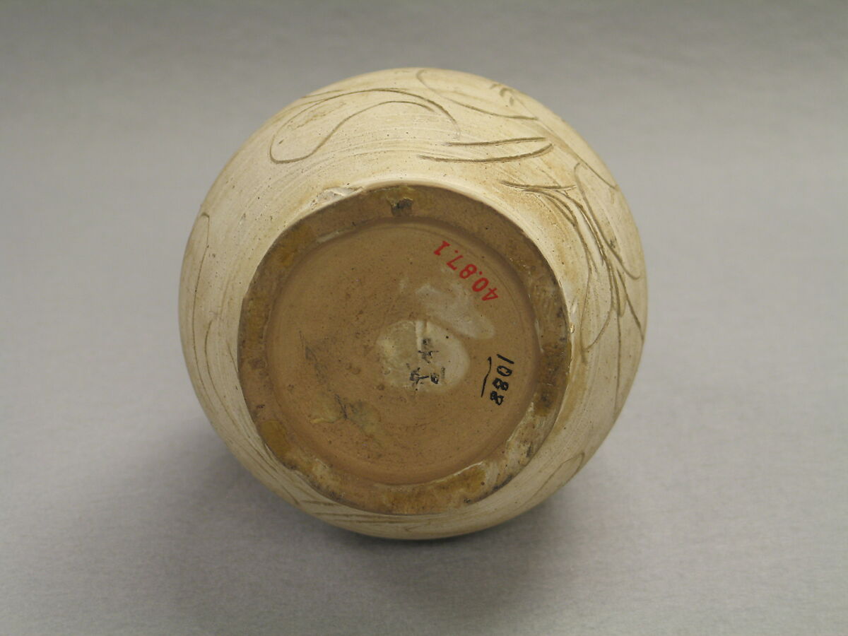 Vase with flowers, Stoneware with incised decoration on white slip (Cizhou ware type), China