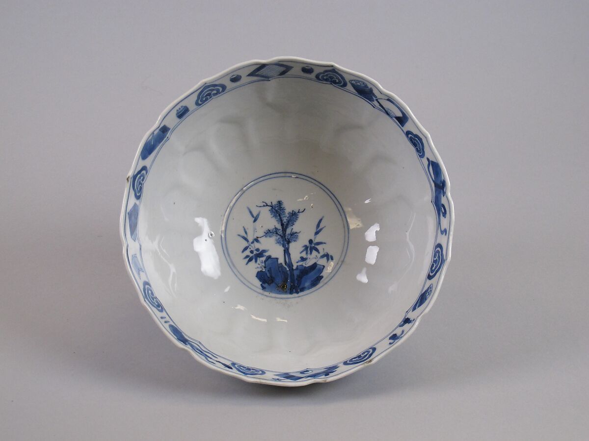 Lotus bowl with Eight Horses of the King of Mu, Porcelain painted in underglaze cobalt blue (Jingdezhen ware), China