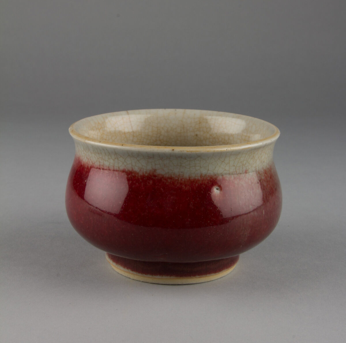 Bowl, Porcelain with ox-blood glaze, China 