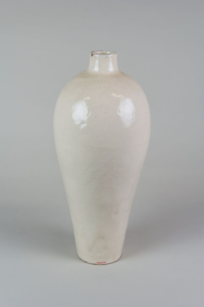 Meiping vase with floral scrolls, Porcelain with incised decoration under glaze (Jingdezhen ware), China