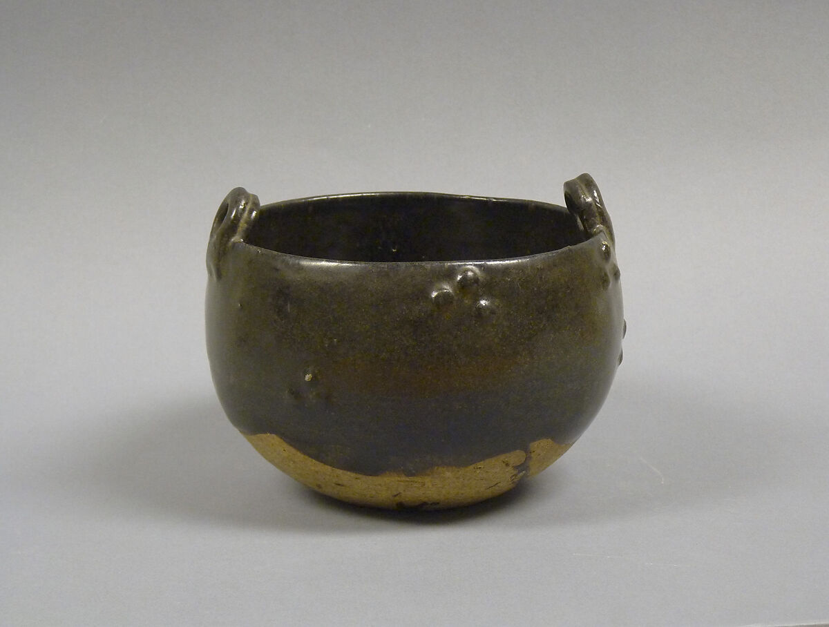 Pot with two handles, Pottery; earthenware, China 