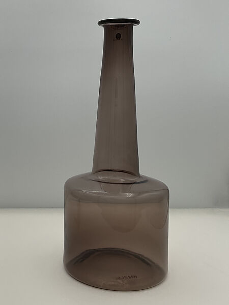 "i" Series Carafe, Timo Sarpaneva (Finnish, Helsinki 1926–2006 Helsinki), Glass