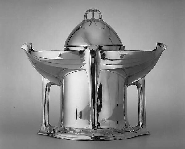 Tureen, Albin Muller (German, Dittersbach 1871–1941 Darmstadt), Pewter 