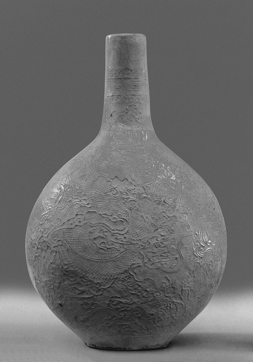 Pilgrim Bottle, Buff-white clay with cream-white glaze (Ding ware), China 