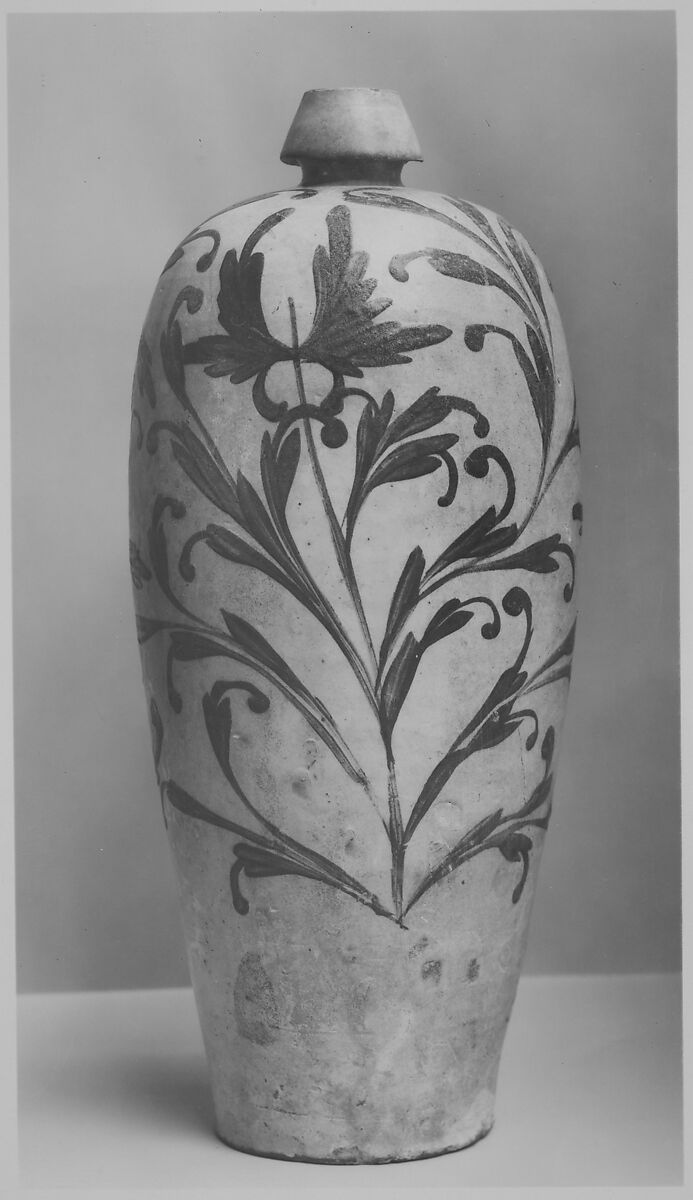 Meiping vase with flowers, Stoneware painted in black over white slip (Cizhou ware type), China