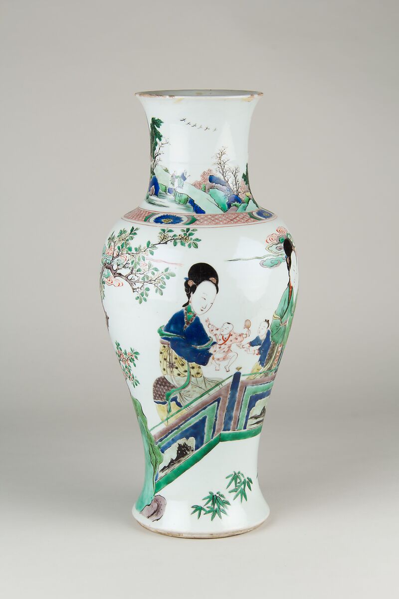 Vase, Porcelain painted in famille verte enamels, China