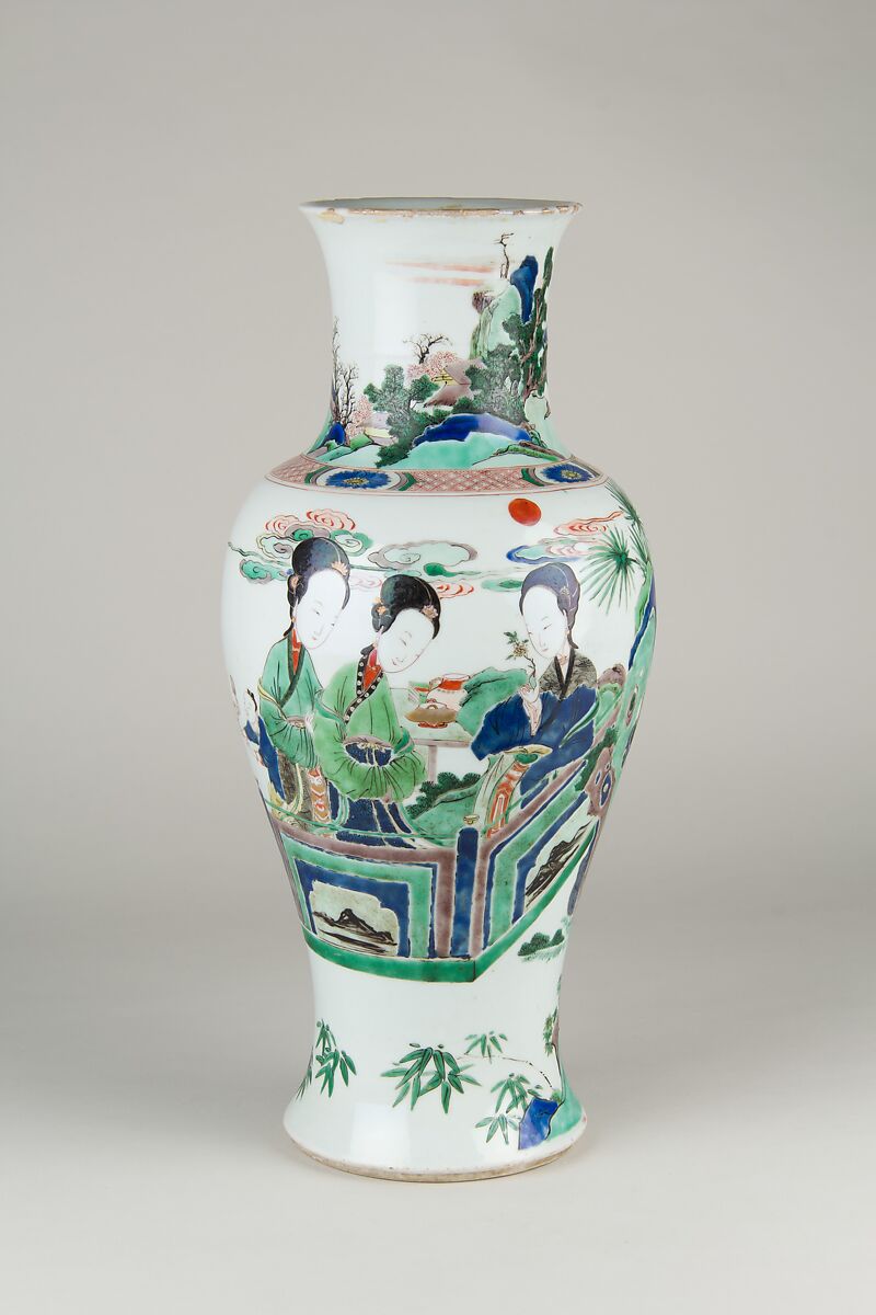 Vase, Porcelain painted in famille verte enamels, China