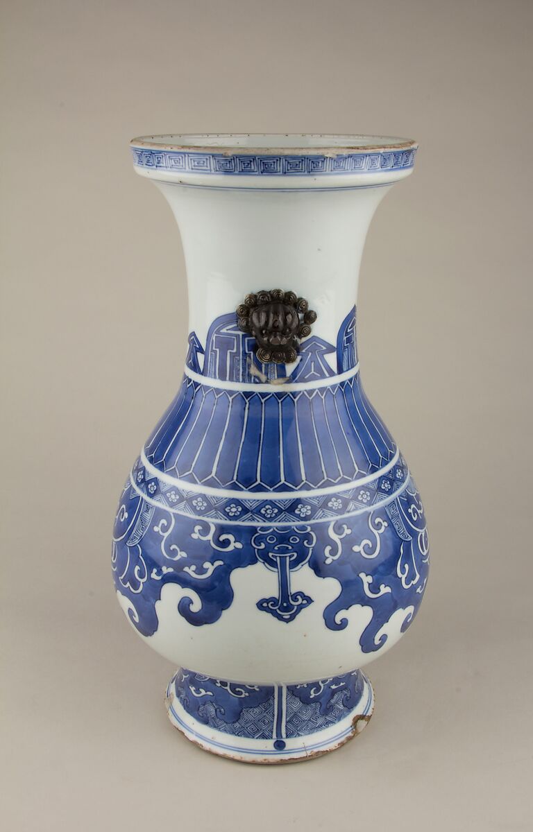Vase with archaic bronze pattern, Porcelain painted in underglaze cobalt blue (Jingdezhen ware), China