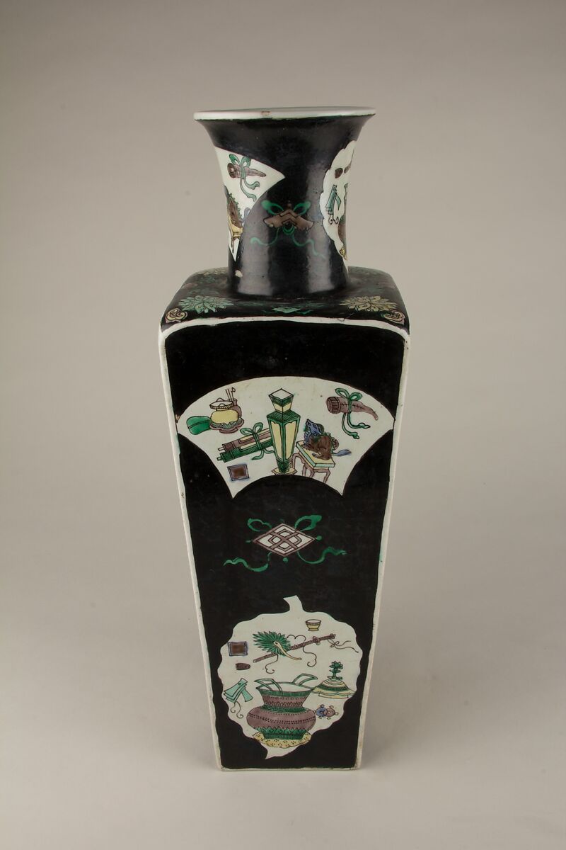 Vase, Porcelain painted in famille noire enamels, China