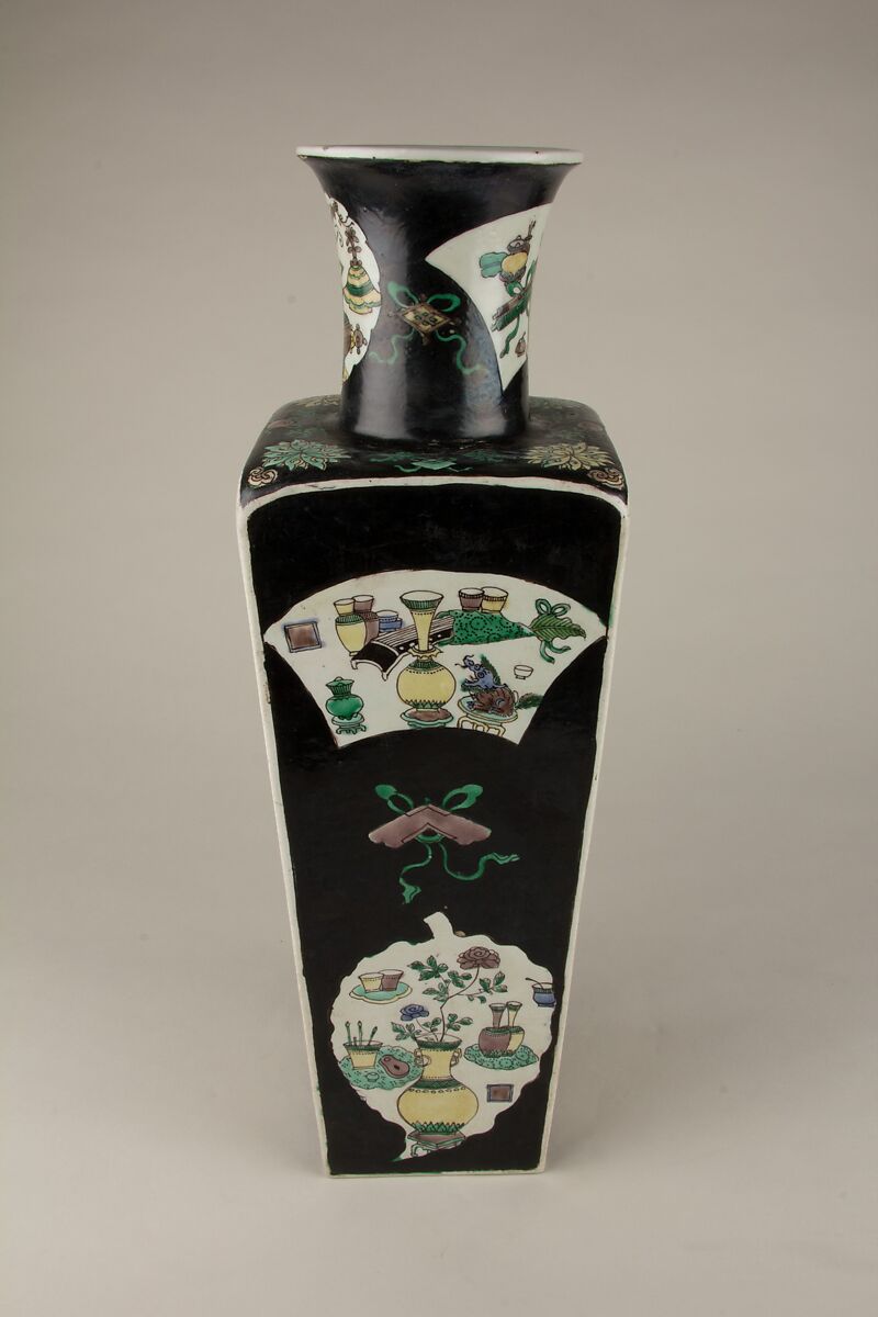 Vase, Porcelain painted in famille noire enamels, China