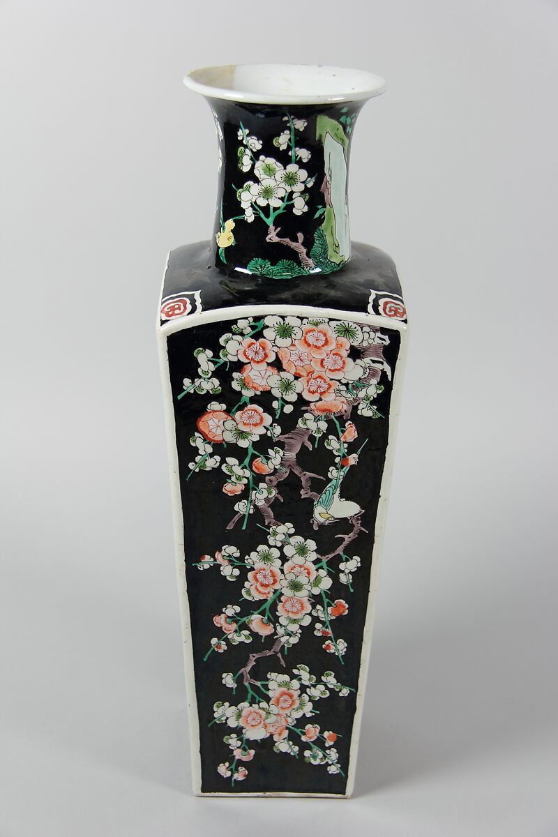 Square vase with birds and flowers, Porcelain painted in polychrome enamels over a black ground (Jingdezhen ware, famille noire), China 