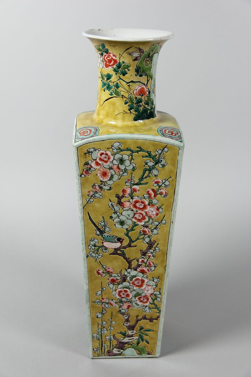 Square vase with scenes of four seasons, Porcelain painted in polychrome enamels over a yellow ground (Jingdezhen ware, famille jaune), China
