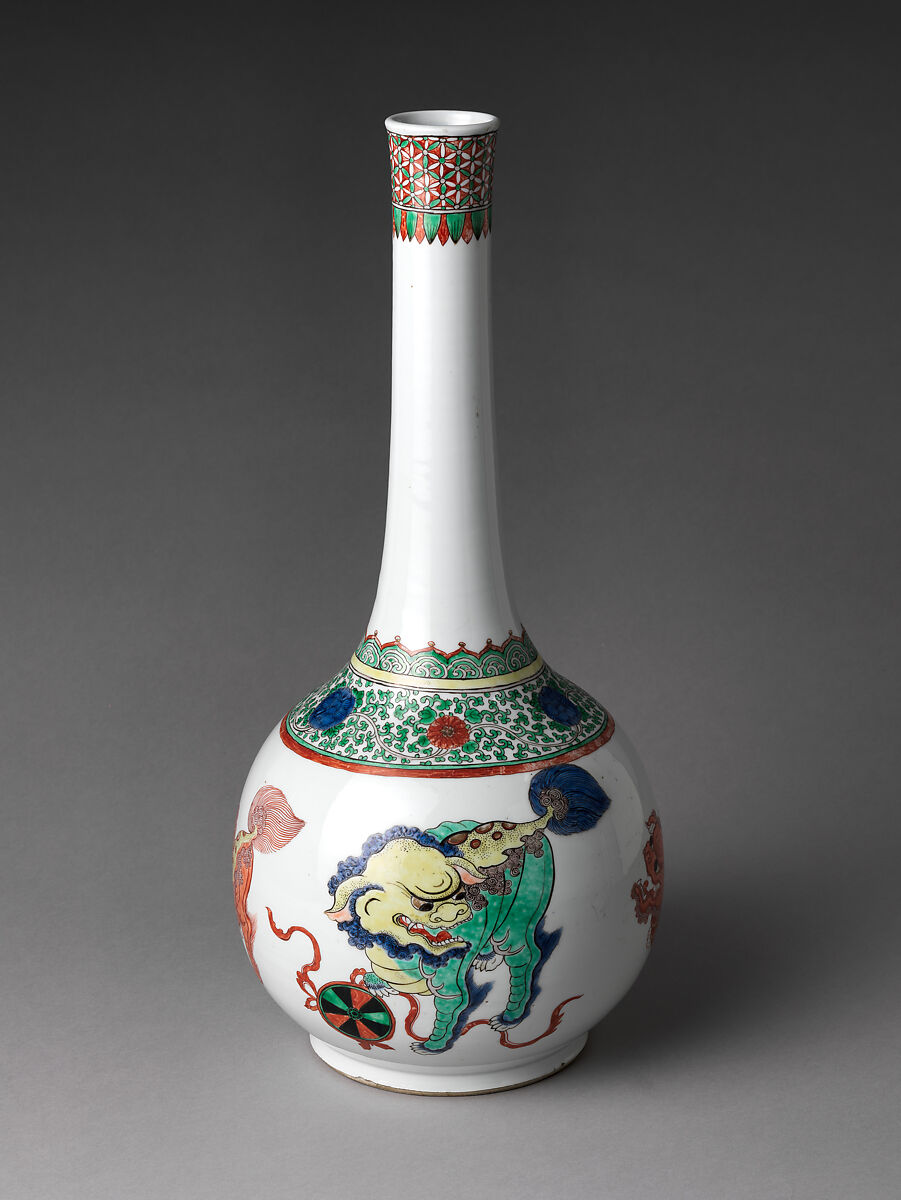 Bottle with Lion, Porcelain painted with colored enamels over transparent glaze (Jingdezhen ware), China 