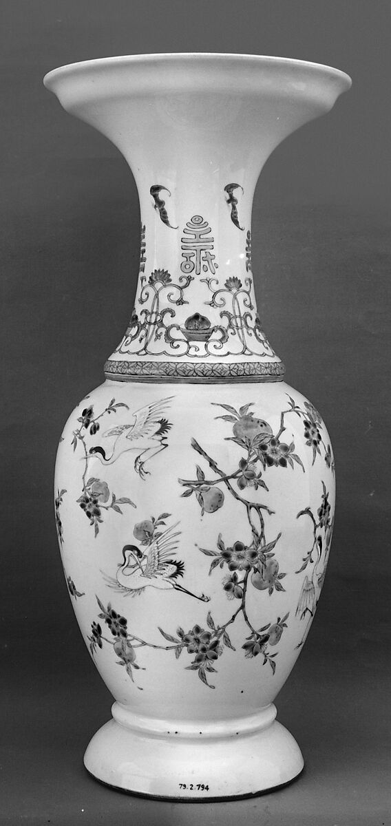 Vase with cranes and peaches, Porcelain painted in overglaze polychrome enamels (Jingdezhen ware), China