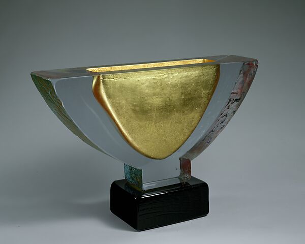 Gold Wing Vessel, John Lewis (American, born 1943), Glass, gold leaf and copper 