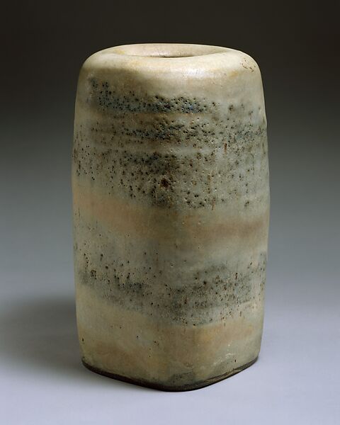 Vase, Lucie Rie (British (born Austria), Vienna 1902–1995 London), Stoneware 