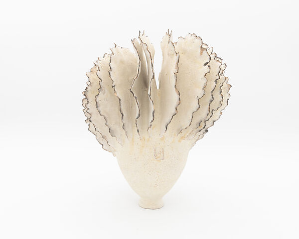 Tilted Flange Cup, Ursula Morley-Price (British, born London, 1936), Stoneware