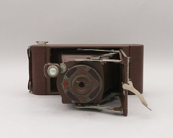 No. 1A Gift Kodak, Walter Dorwin Teague (American, Decatur, Indiana 1883–1960 Flemington, New Jersey), Metal, lacquer