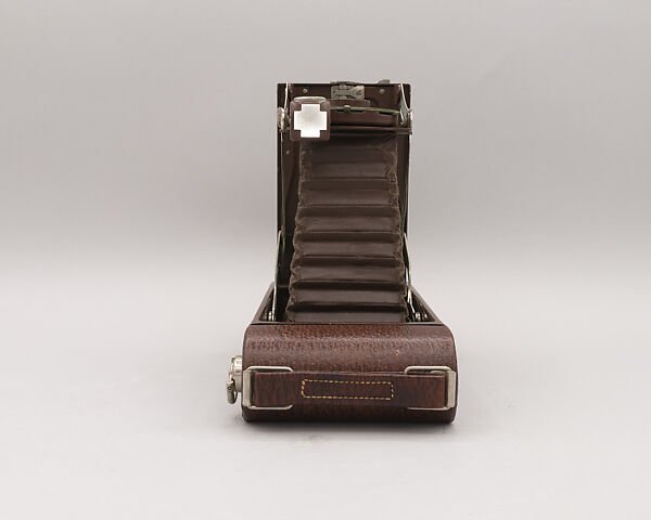 No. 1A Gift Kodak, Walter Dorwin Teague (American, Decatur, Indiana 1883–1960 Flemington, New Jersey), Metal, lacquer