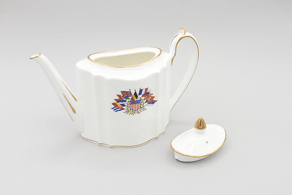 Teapot, Wedgwood (British), Porcelain