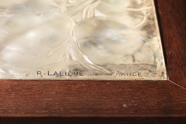 "Monnaie du pape" Coffer, René-Jules Lalique (French, Aÿ 1860–1945 Paris), Glass, silver leaf, amaranth, brass, French