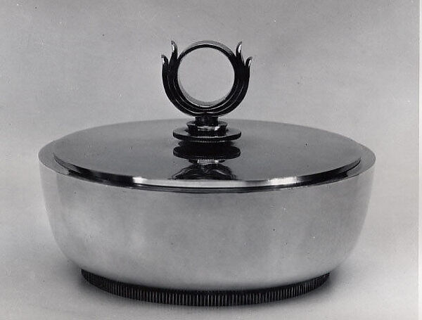 Bonbon box with cover, Erik Herman Fleming (Swedish, 1894–1954), Silver, Swedish 