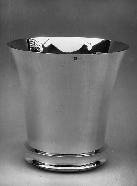 Beaker, Jean E. Puiforcat (French, Paris 1897–1945 Paris), Silver, French 