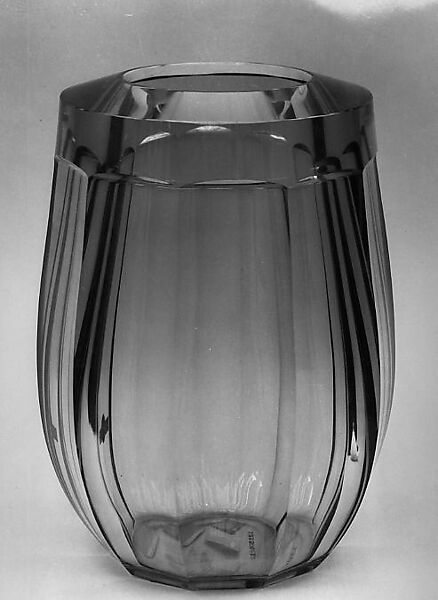 Vase, Gerda (Helga Elisabet) Strömberg (Swedish, Klavreström 1874–1960 Växjö), Glass, Swedish 