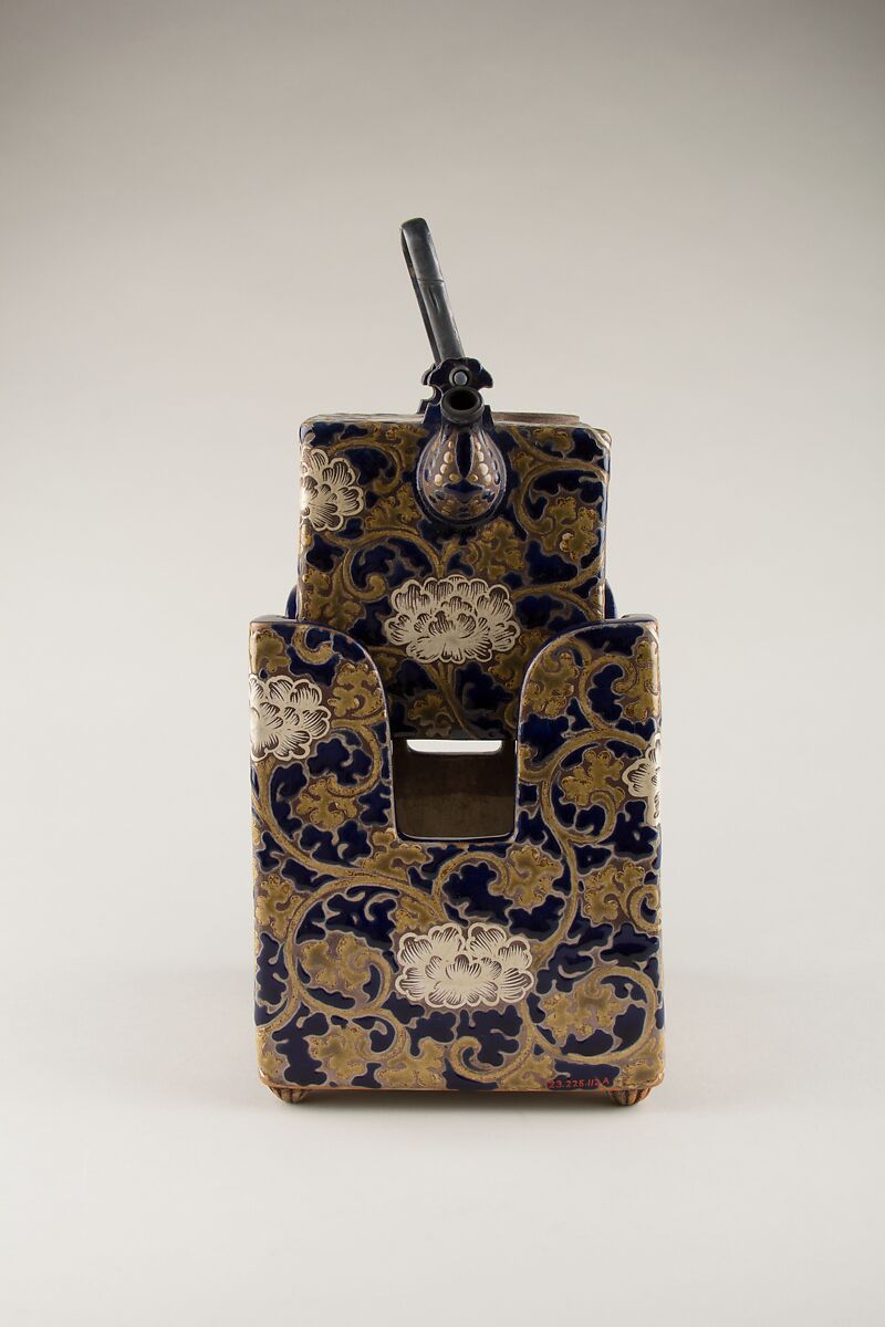 Wine kettle and boiler, Hozan, Faience enameled in colors, Japan