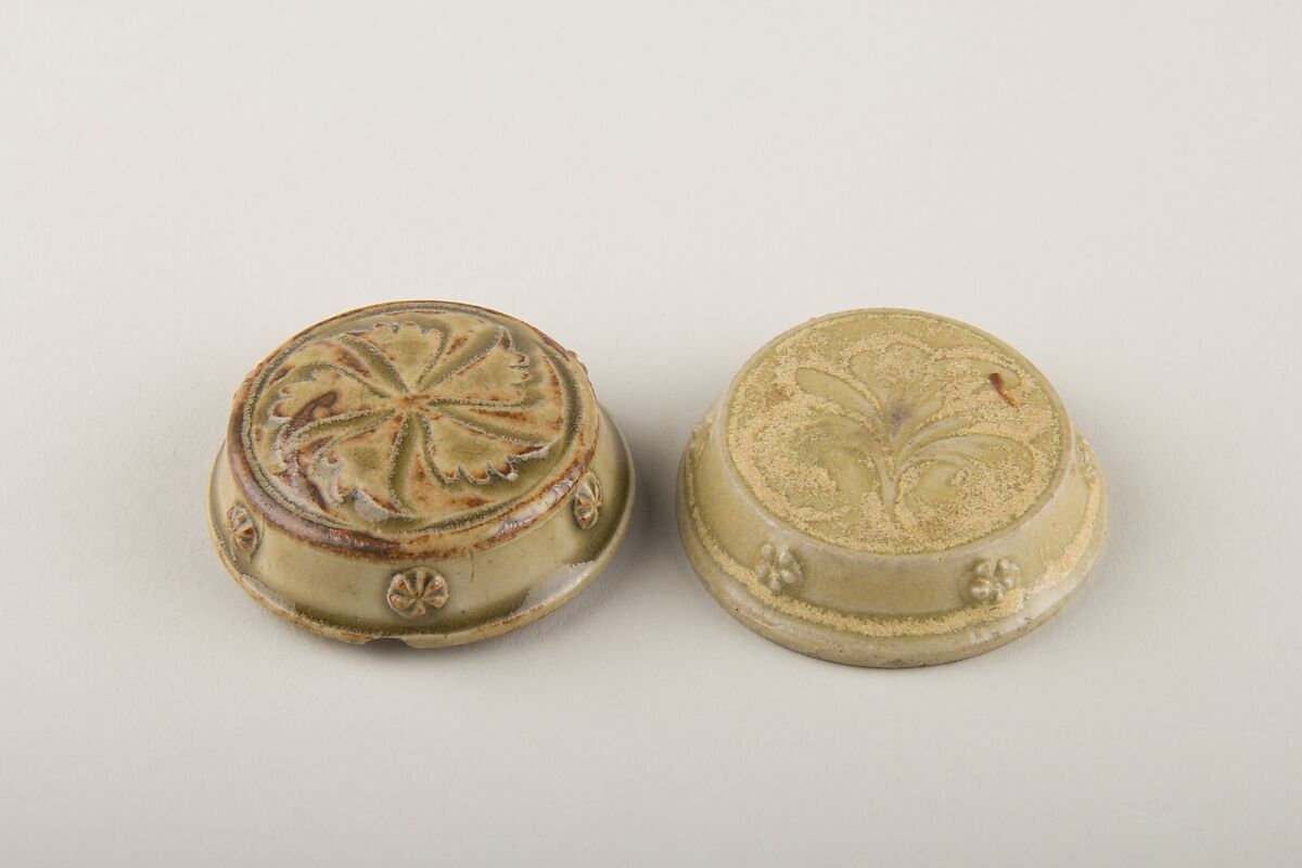 Rouge box, Clay, China (?)