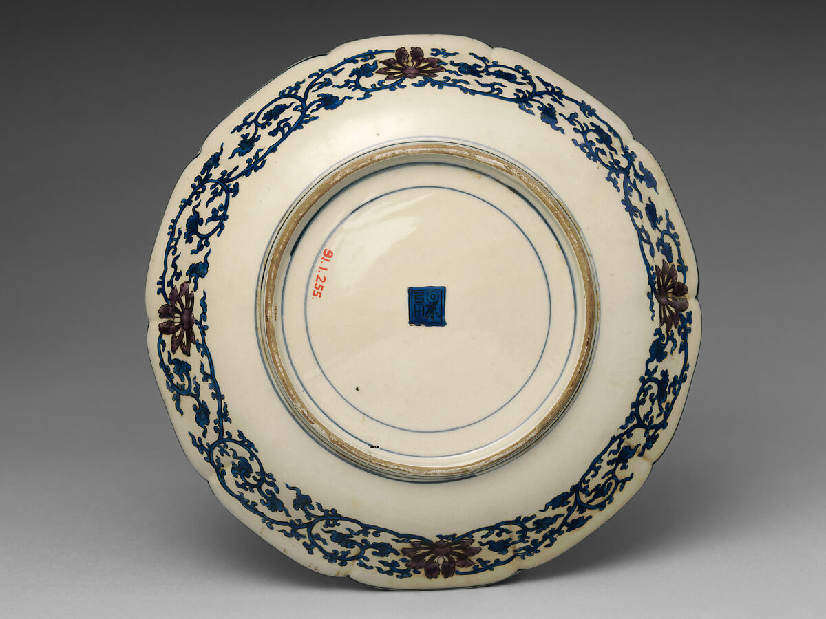 Plate, Pottery decorated in polychrome enamels (Hizen ware, Kutani type), Japan