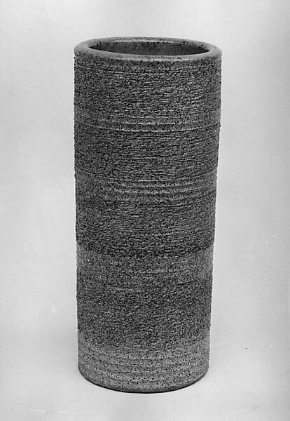 Cylinder, Winifred E. Phillips (American, Clay Banks, Wisconsin 1880–1963 Milwaukee, Wisconsin), Stoneware 