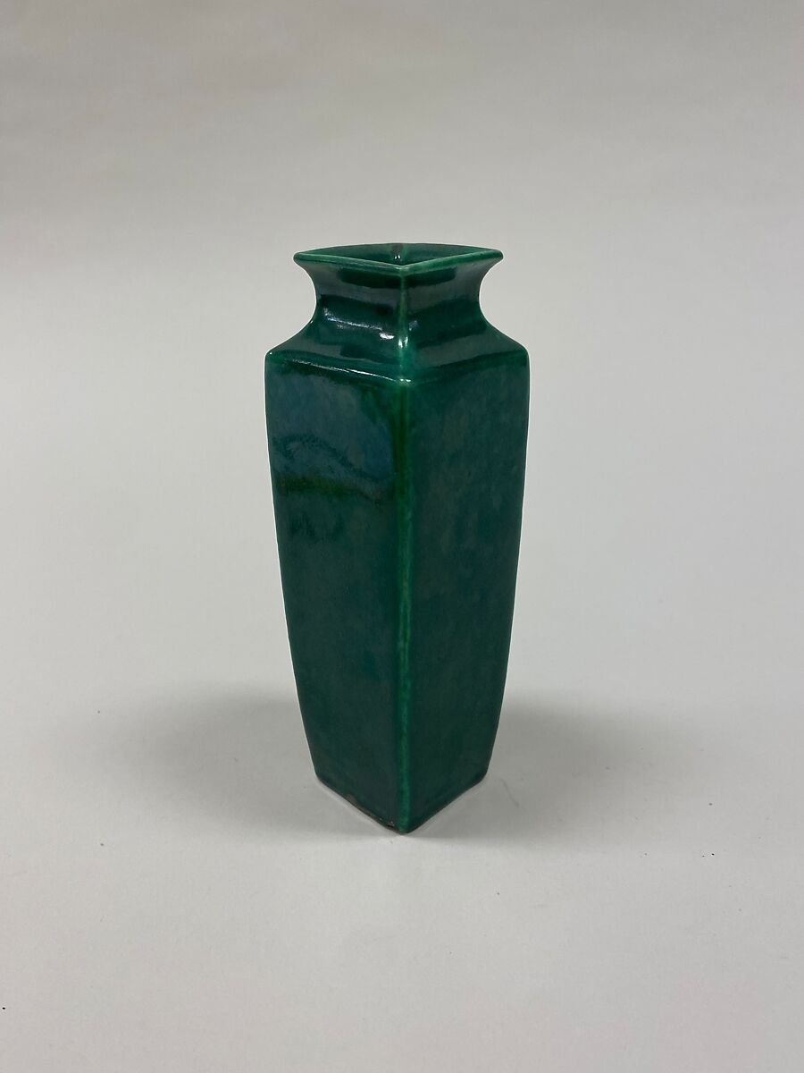 Square vase, Porcelain with green glaze (Jingdezhen ware), China