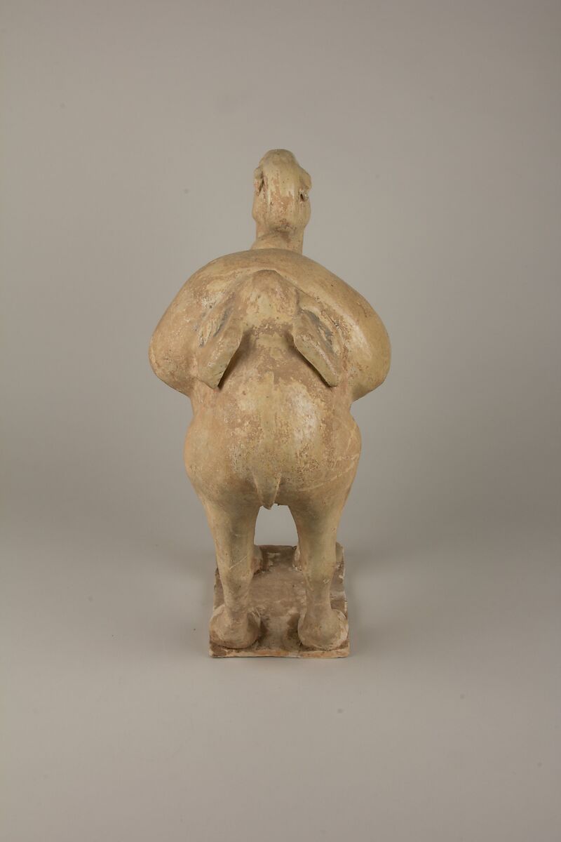 Two camels, a: Earthenware; b: Earthenware with traces of pigment, China