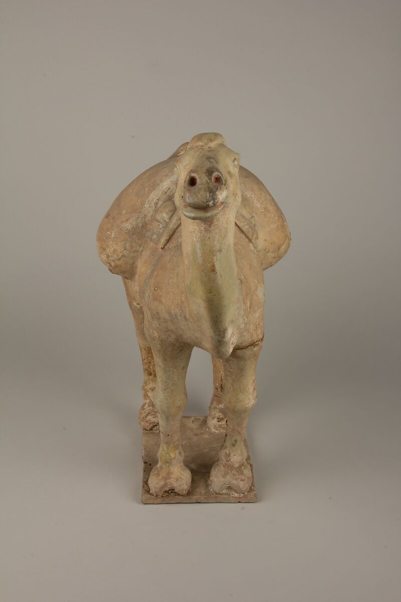 Two camels, a: Earthenware; b: Earthenware with traces of pigment, China