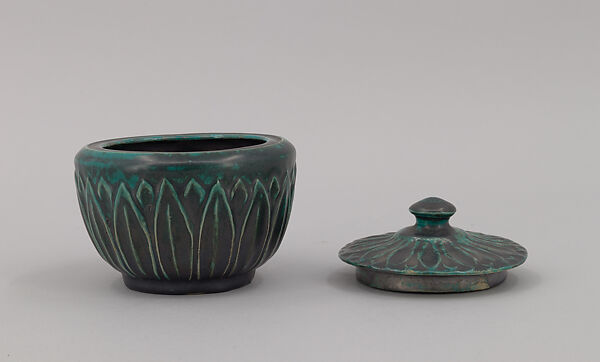 Bowl with lid, Ruth Pruyn Goodrich (American, 1875–1955), Glazed earthenware