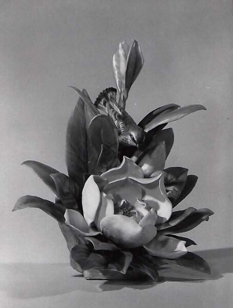Magnolia Warbler and Magnolia, Dorothy Doughty (British, 1893–1963), Glazed bone china 