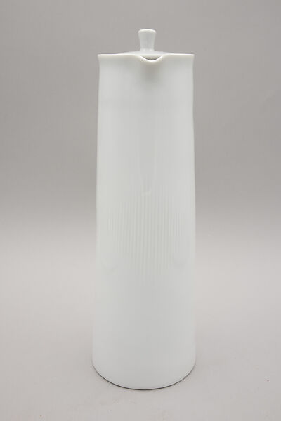 Coffee Pot, Axel Brüel (Danish, 1900–1977), Hard paste porcelain