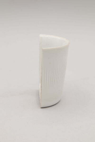 Cup, Axel Brüel (Danish, 1900–1977), Hard paste porcelain